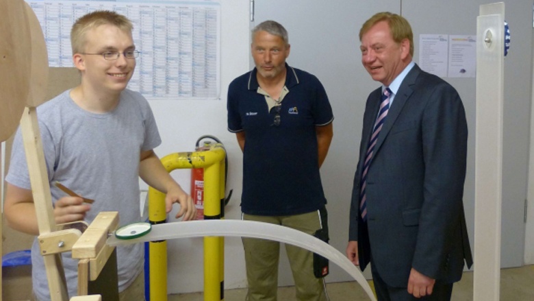 Ingo Gädechens zu Besuch beim Berufsbildungswerk Bugenhagen