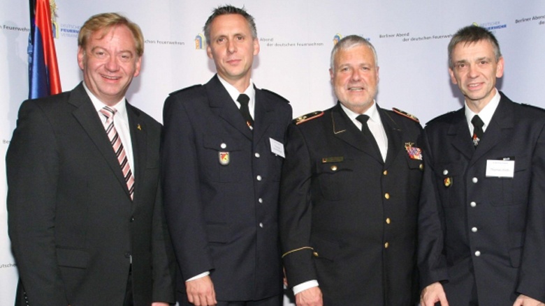Der Deutsche Feuerwehrverband Der Deutsche Feuerwehrverband