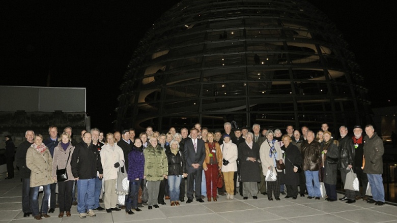 Ingo Gädechens begrüßt Reisegruppe aus seinem Wahlkreis in Berlin!